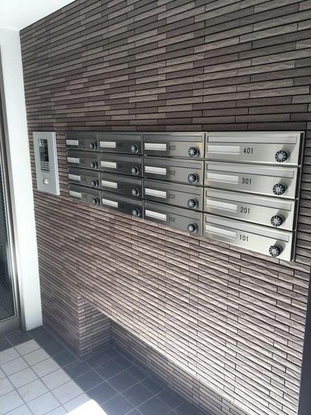 ラウレア八軒