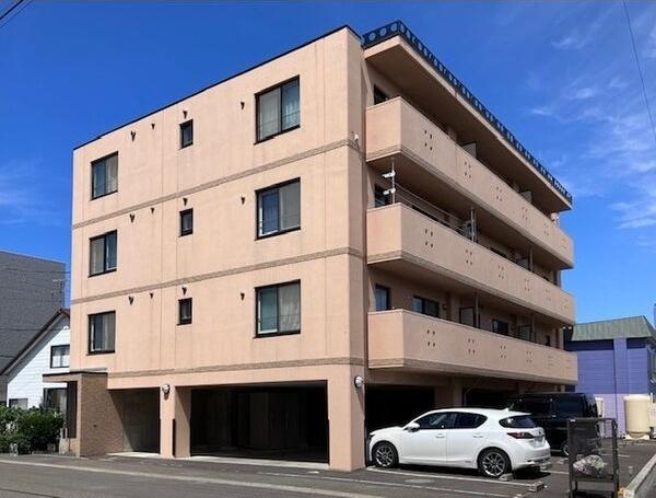 札幌市白石区平和通6丁目北のマンション