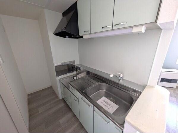 札幌市白石区南郷通５丁目南のマンション