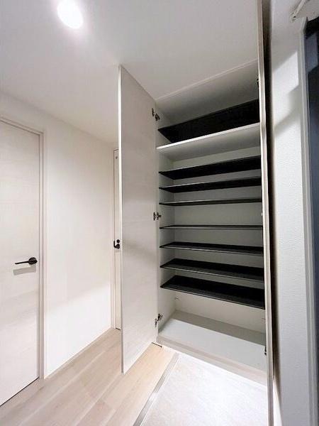 札幌市白石区南郷通１６丁目北のマンション