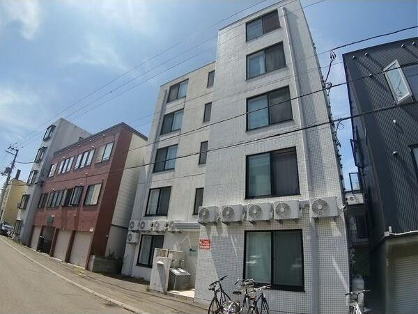札幌市白石区本郷通10丁目南のマンション