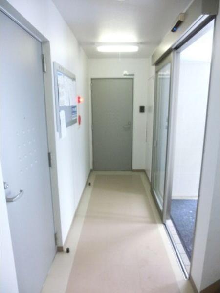 札幌市白石区南郷通１６丁目北のマンション