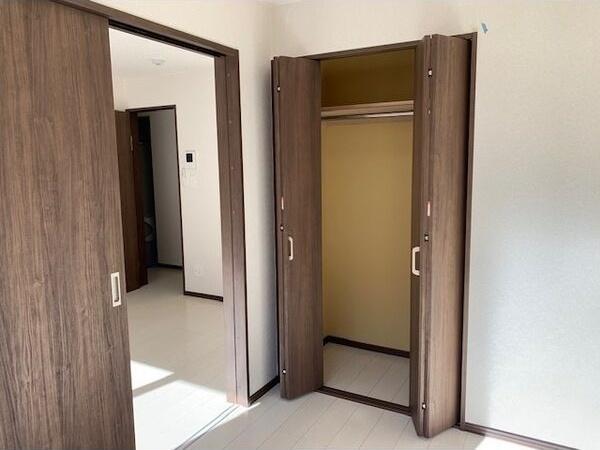 札幌市白石区川下三条４丁目のマンション