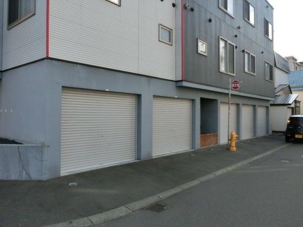 札幌市白石区栄通９丁目のアパート