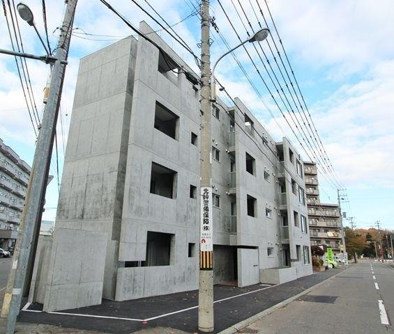 アルバミュウ811