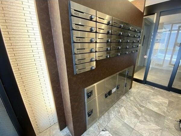 札幌市白石区東札幌四条２丁目のマンション
