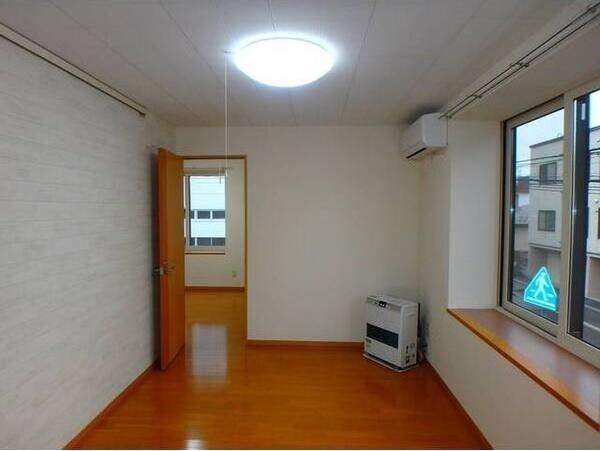札幌市白石区菊水六条２丁目のアパート