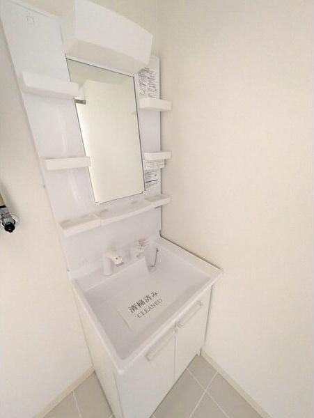 札幌市白石区南郷通５丁目南のマンション