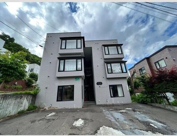 ヴェルエアー山の手
