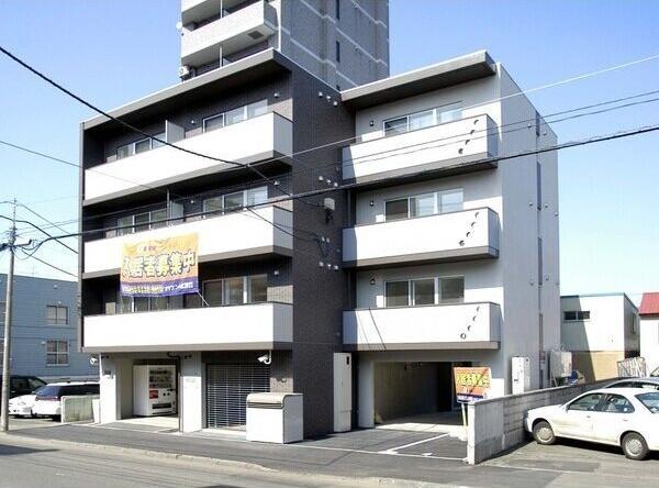 札幌市白石区東札幌四条2丁目のマンション