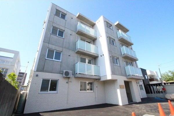 Telabianca月寒中央(テーラ・ビアンカ)