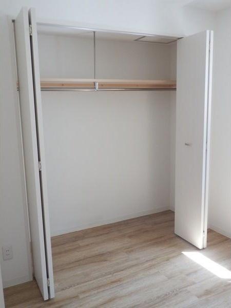 クレドヒルズ