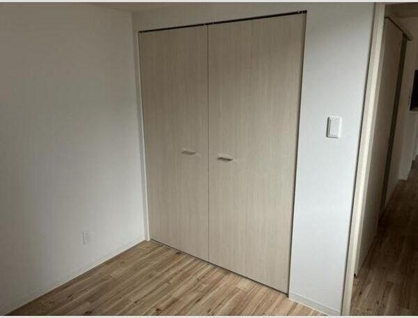 エルシア西野