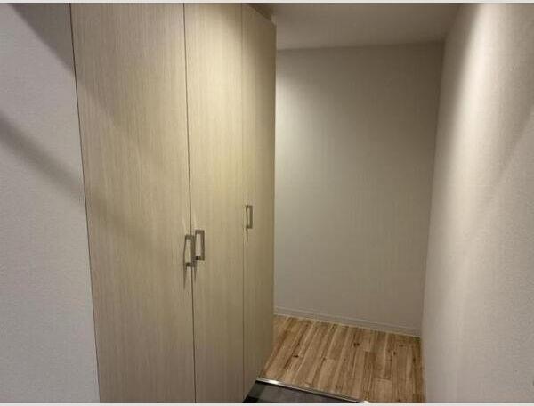 エルシア西野
