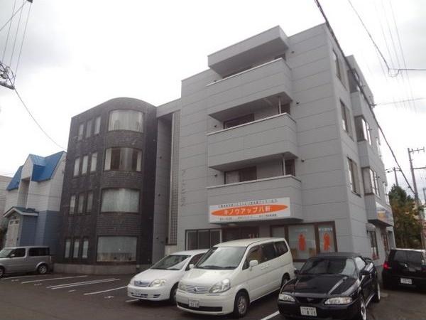 アートヒルズ