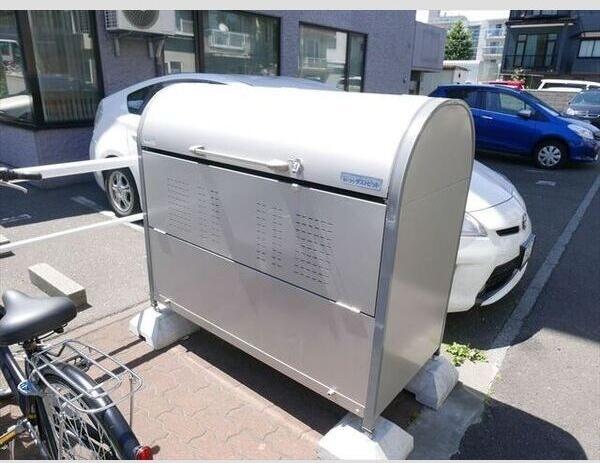 ペルドゥエープス美園