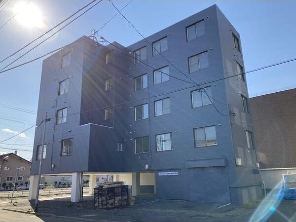 メニーズコート環状通北