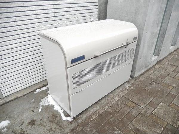ブランシャール学園前