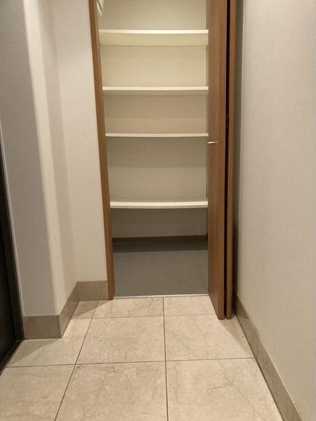 ホーリーフォート南平岸