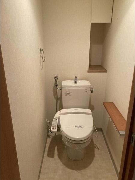 ホーリーフォート南平岸