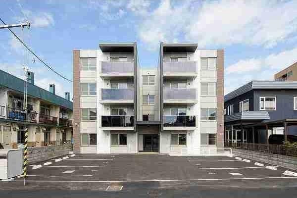 札幌市白石区中央一条７丁目のマンション