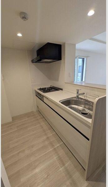 83W2(a)HACHISANWESTNY