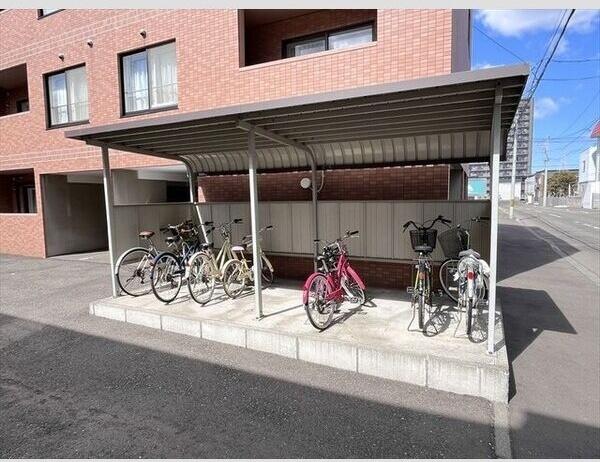 サンハイツ西町