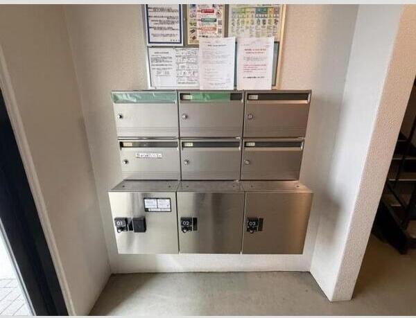 札幌市西区発寒三条２丁目のアパート