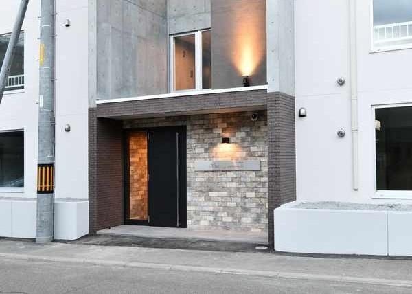 ブルーイング西町