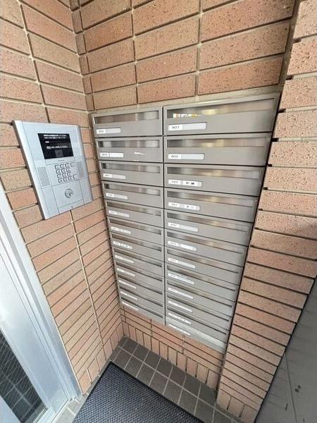 札幌市白石区南郷通８丁目北のマンション