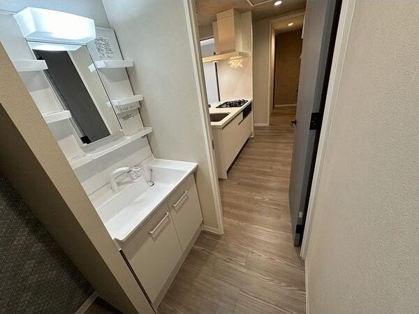 札幌市白石区本郷通４丁目北のマンション