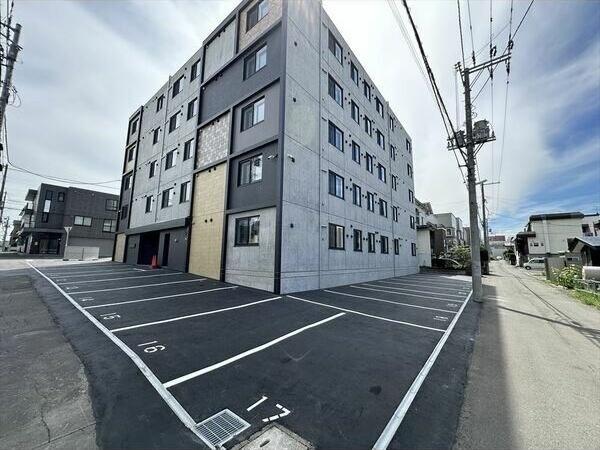 札幌市白石区本郷通４丁目北のマンション