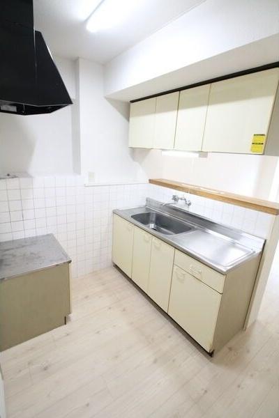 札幌市白石区平和通１１丁目南のマンション