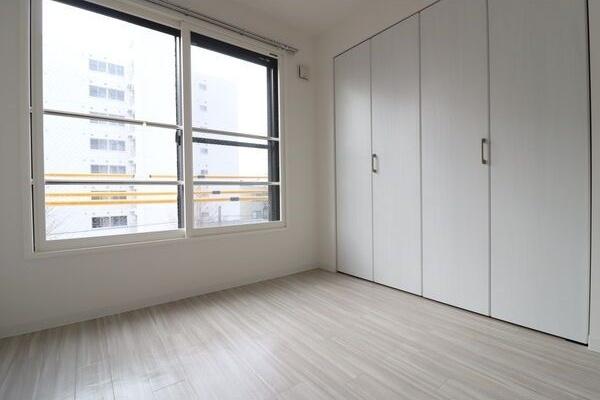 札幌市白石区本郷通１３丁目北のマンション