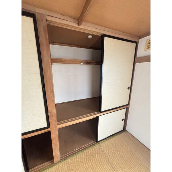 栄マンション(収納)