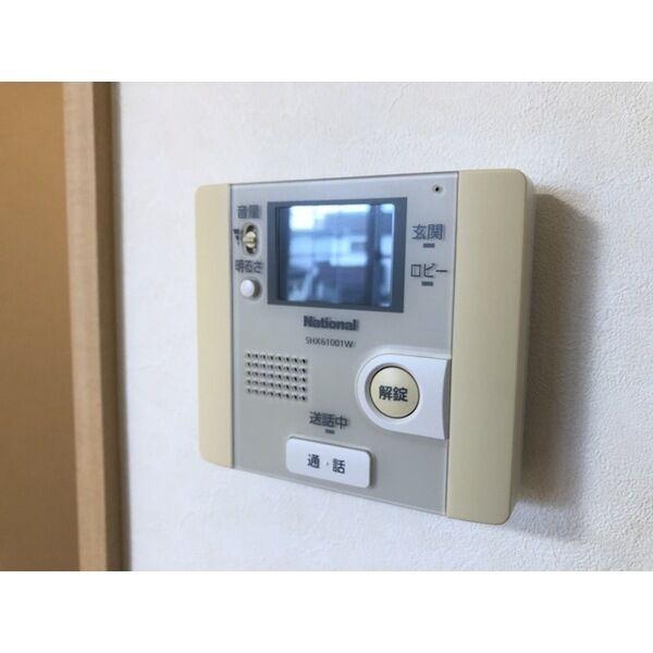 ルミエール栄町東