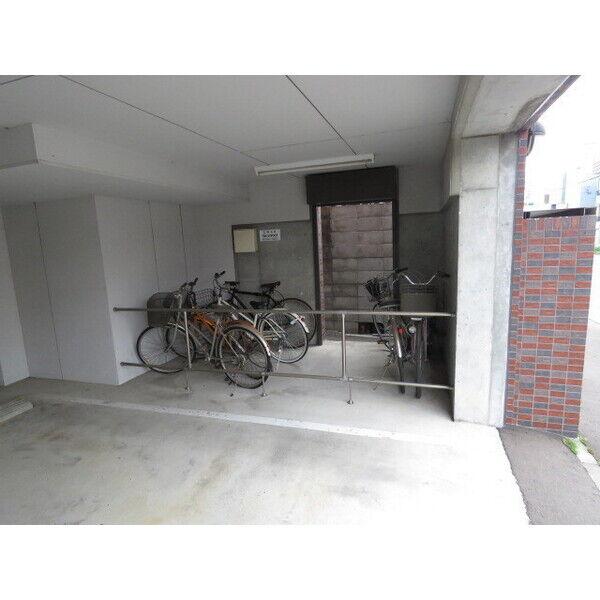 ジュライ麻生