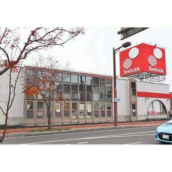 ビッグバーンズマンション八軒3