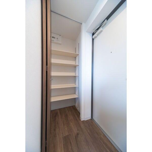 Mies　(ミース)