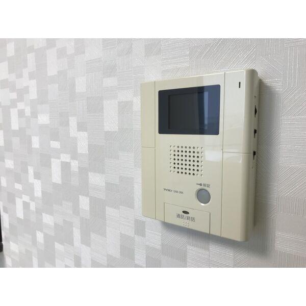 クレエボヌール