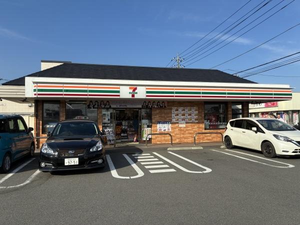 パティオ飯泉(セブンイレブン小田原飯泉南店)