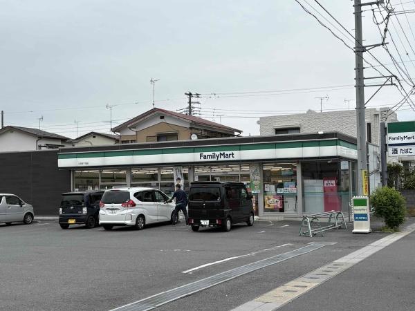 美弥咲貸家(ファミリーマート小田原下堀店)