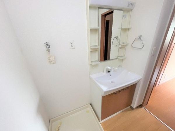 小田原市小竹のアパート