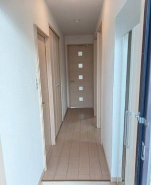 小田原市飯田岡のマンション(収納)