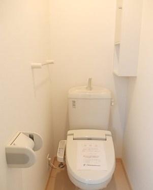 小田原市上新田のアパート(トイレ)