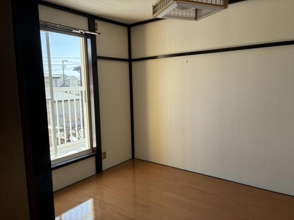 小田原市柳新田のハイツ