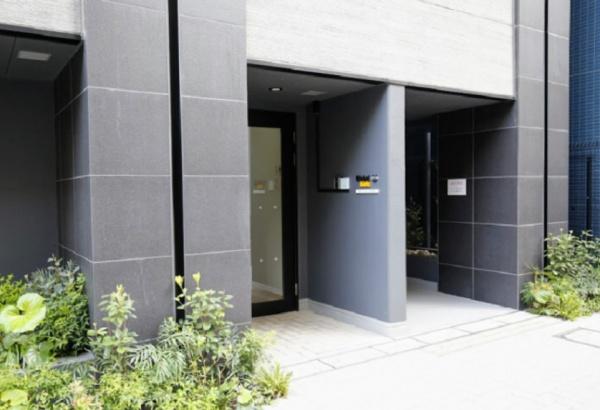 中央区日本橋浜町３丁目のマンション(グローバルキッズ浜町園)