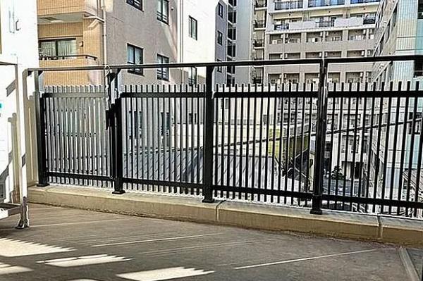 中央区日本橋浜町３丁目のマンション