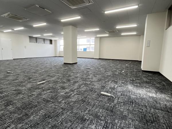 山松本社ビル　2階北