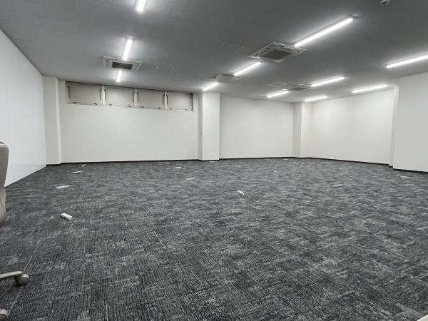 山松本社ビル　3階南